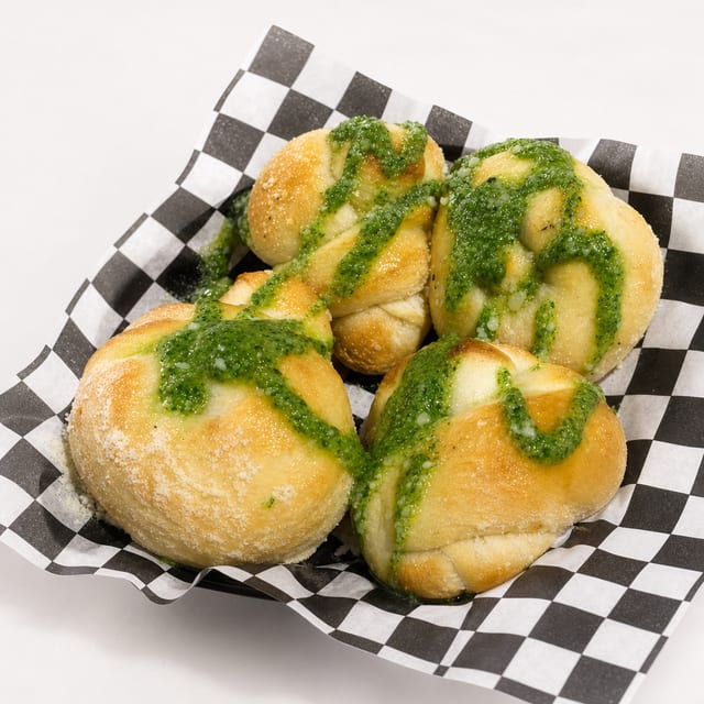 Garlic Knots (6).